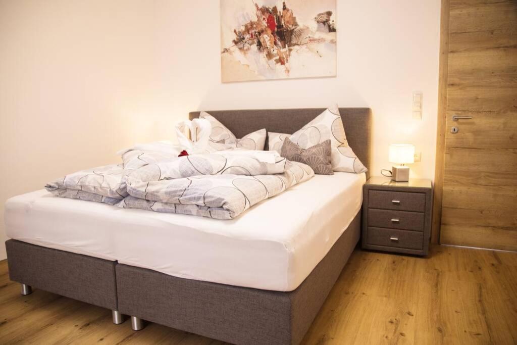 Rochus Appartements Sautens Bagian luar foto