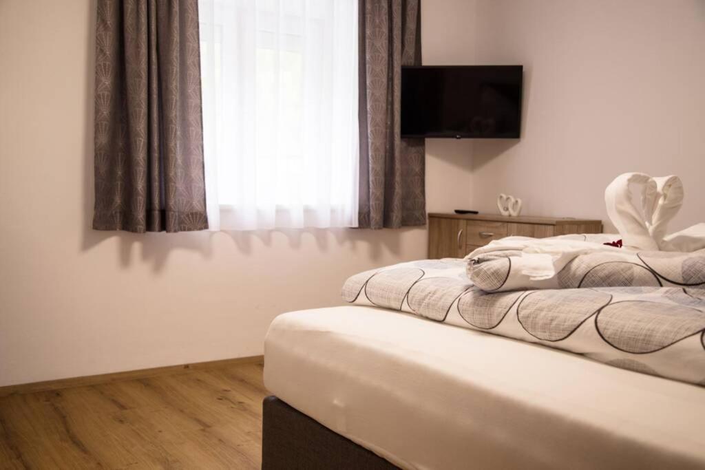 Rochus Appartements Sautens Bagian luar foto